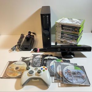 (BUNDLE) 500GB XBOX 360 Elite W/ 19 Games & Accessories!!